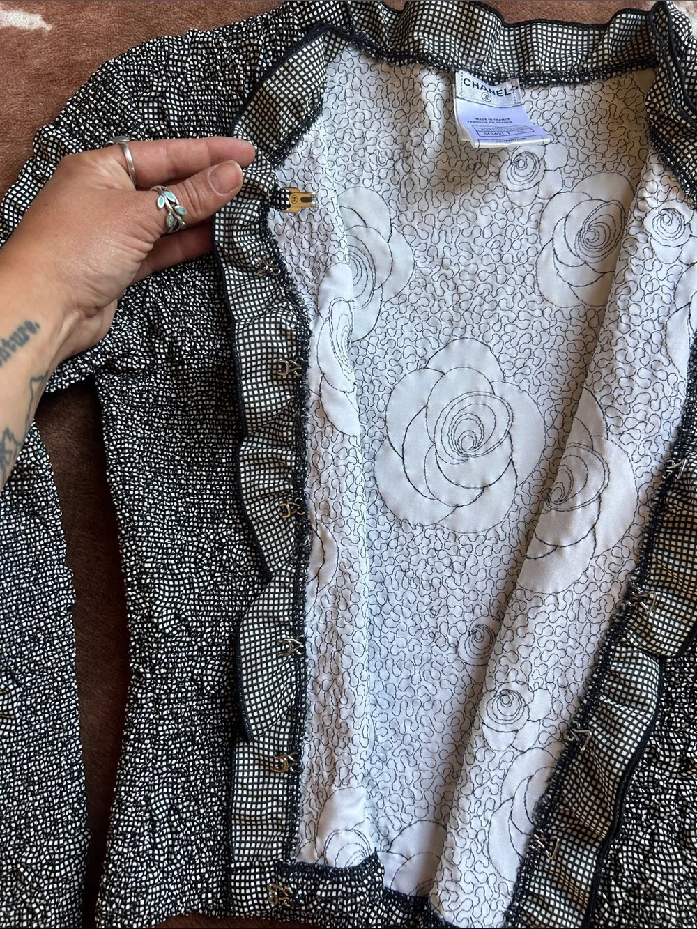 CHANEL 2004 BLACK WHITE CAMELLIA POLYESTER ENSEMBLE